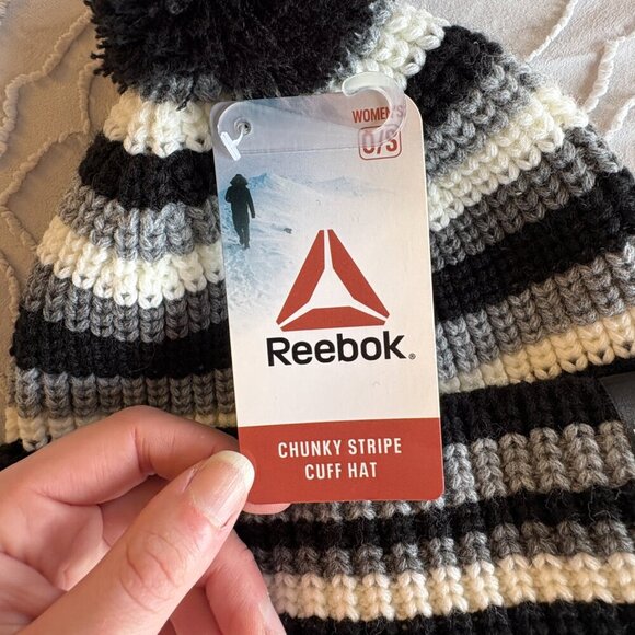 NWT Reebok Knit Striped Cuff Beanie - Picture 6 of 7